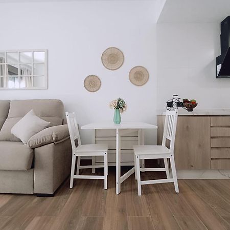 Apartamento Nuevo Centrico Con Aparcamiento Privado Incluido 알칼라데과다이라 외부 사진