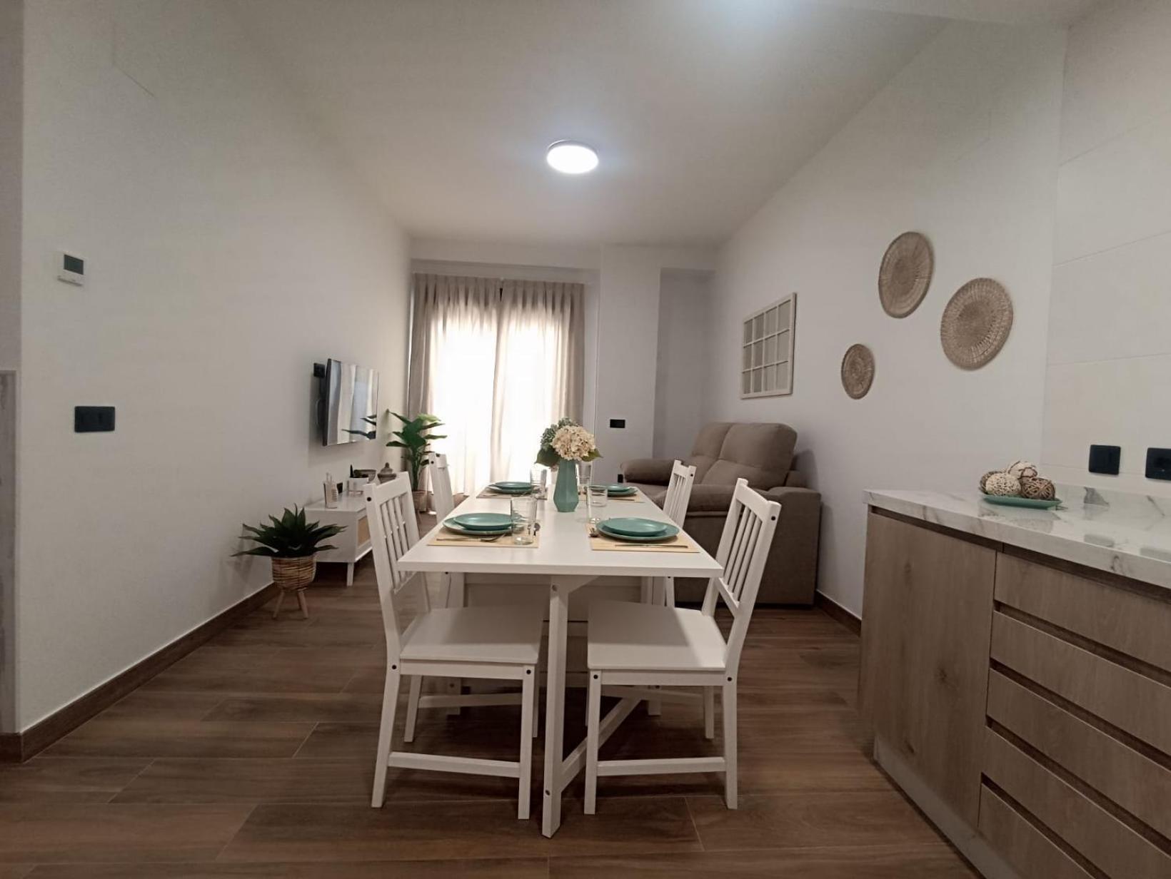 Apartamento Nuevo Centrico Con Aparcamiento Privado Incluido 알칼라데과다이라 외부 사진